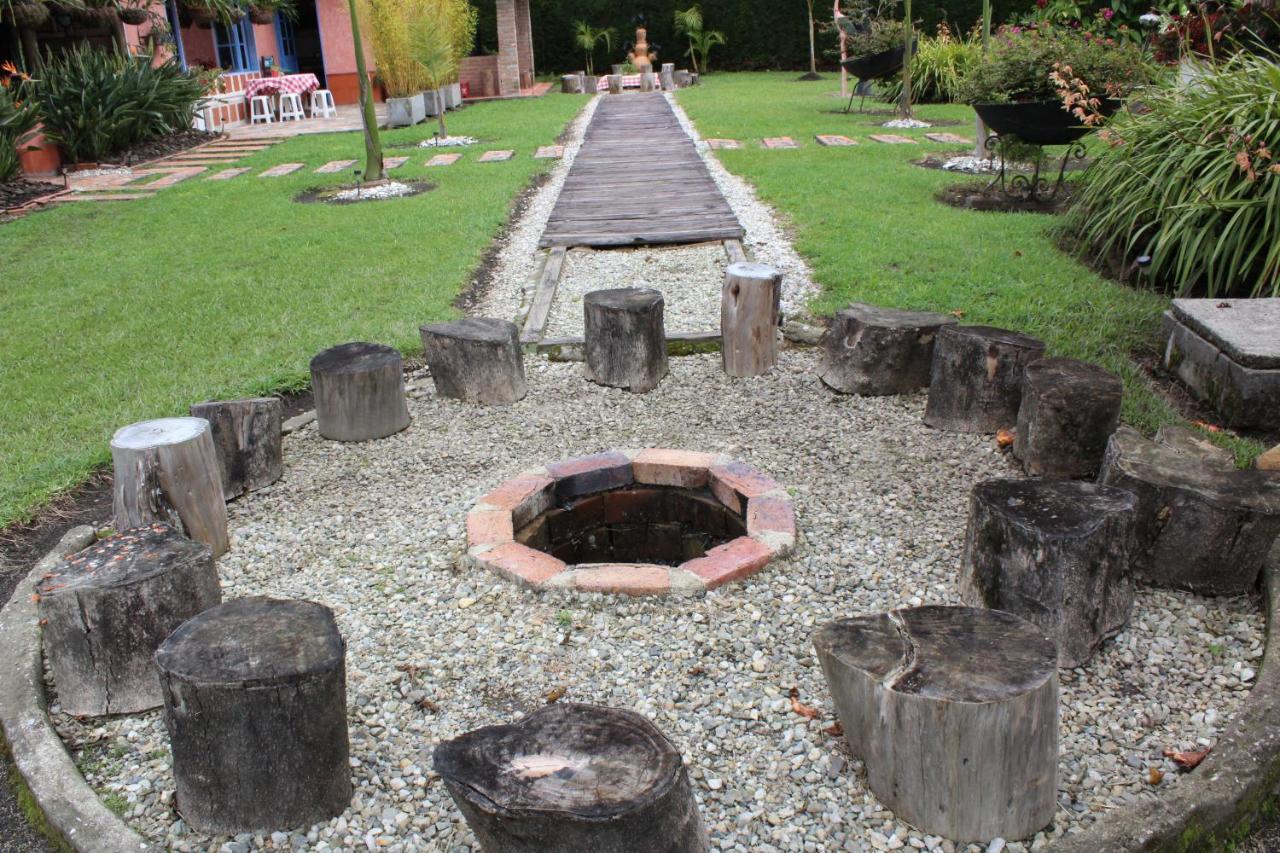 Ecohotel La Masia Llanogrande  エクステリア 写真