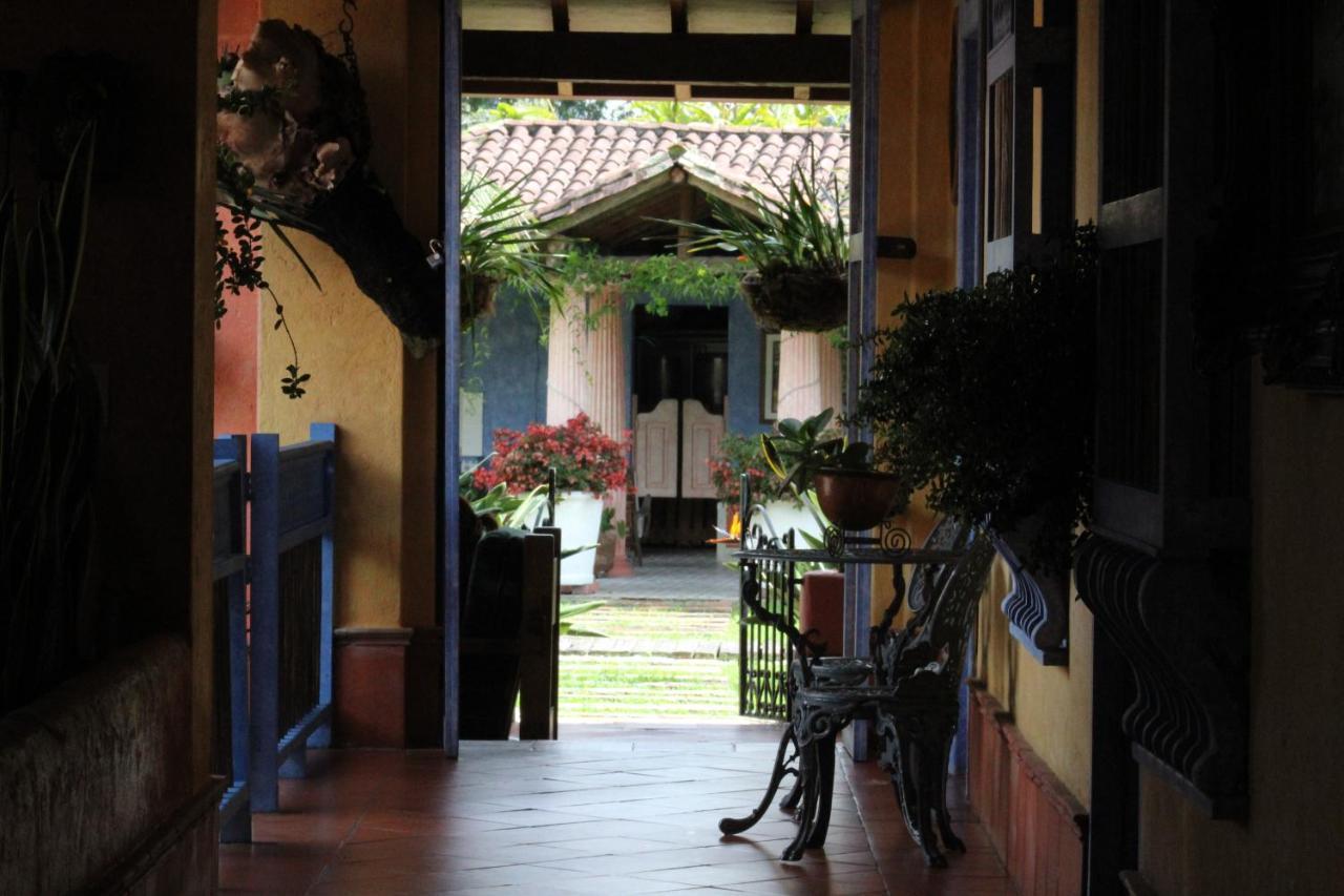 Ecohotel La Masia Llanogrande  エクステリア 写真